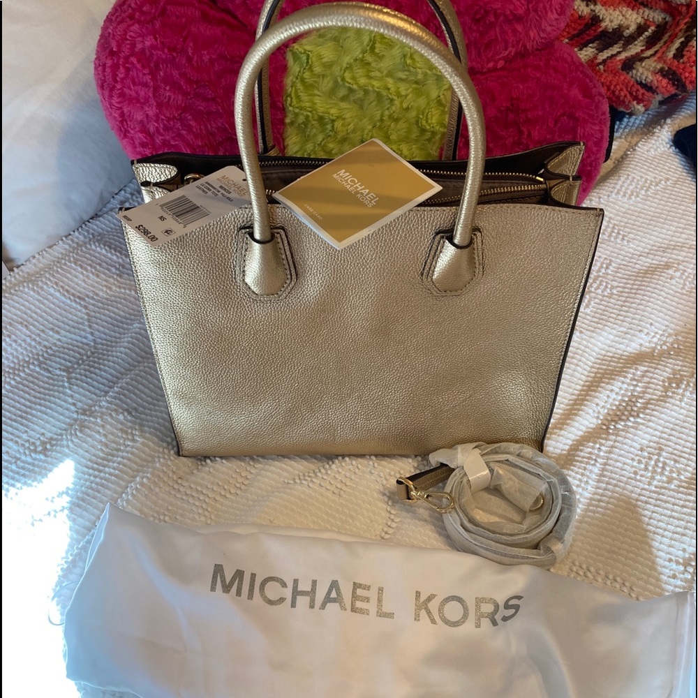 NWT Michael Kors Mercer Tote Pale Gold